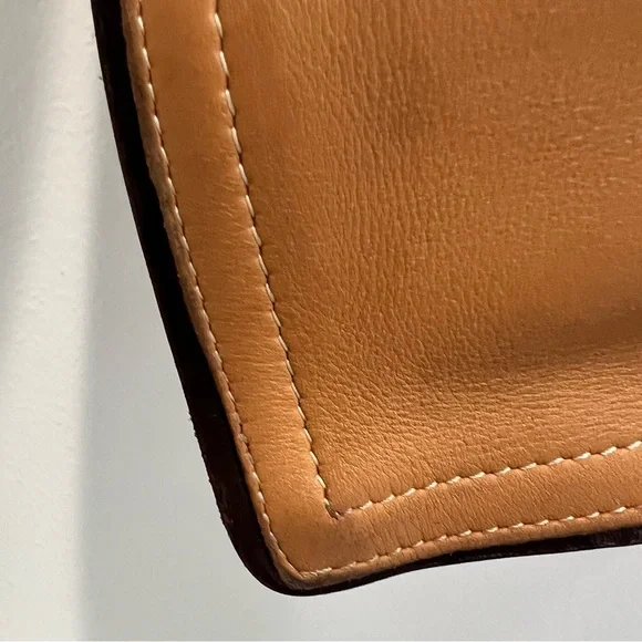 Coach Vintage Camel and Chocolate Brown Lined Shoulder Bag - Picture 9 of 15